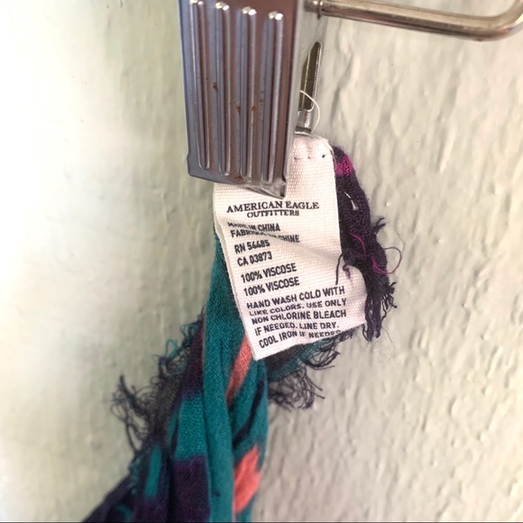 ⭐️2/$10 2 Pack Infinity Scarves - Picture 4 of 8